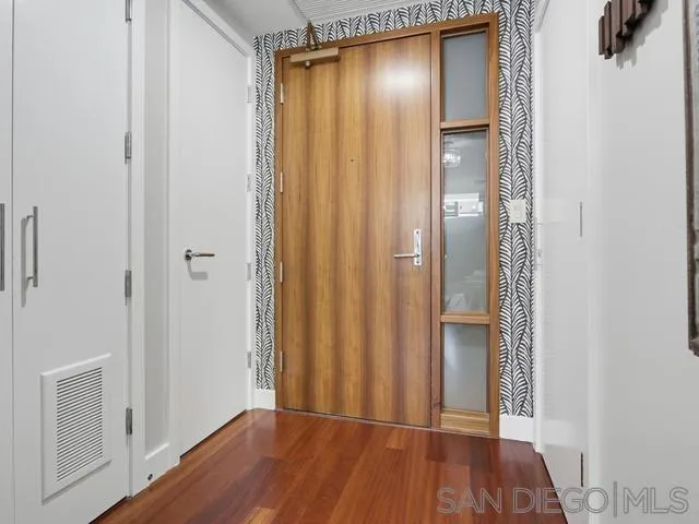 Photo #5: 250046360 Listing: Photo #5