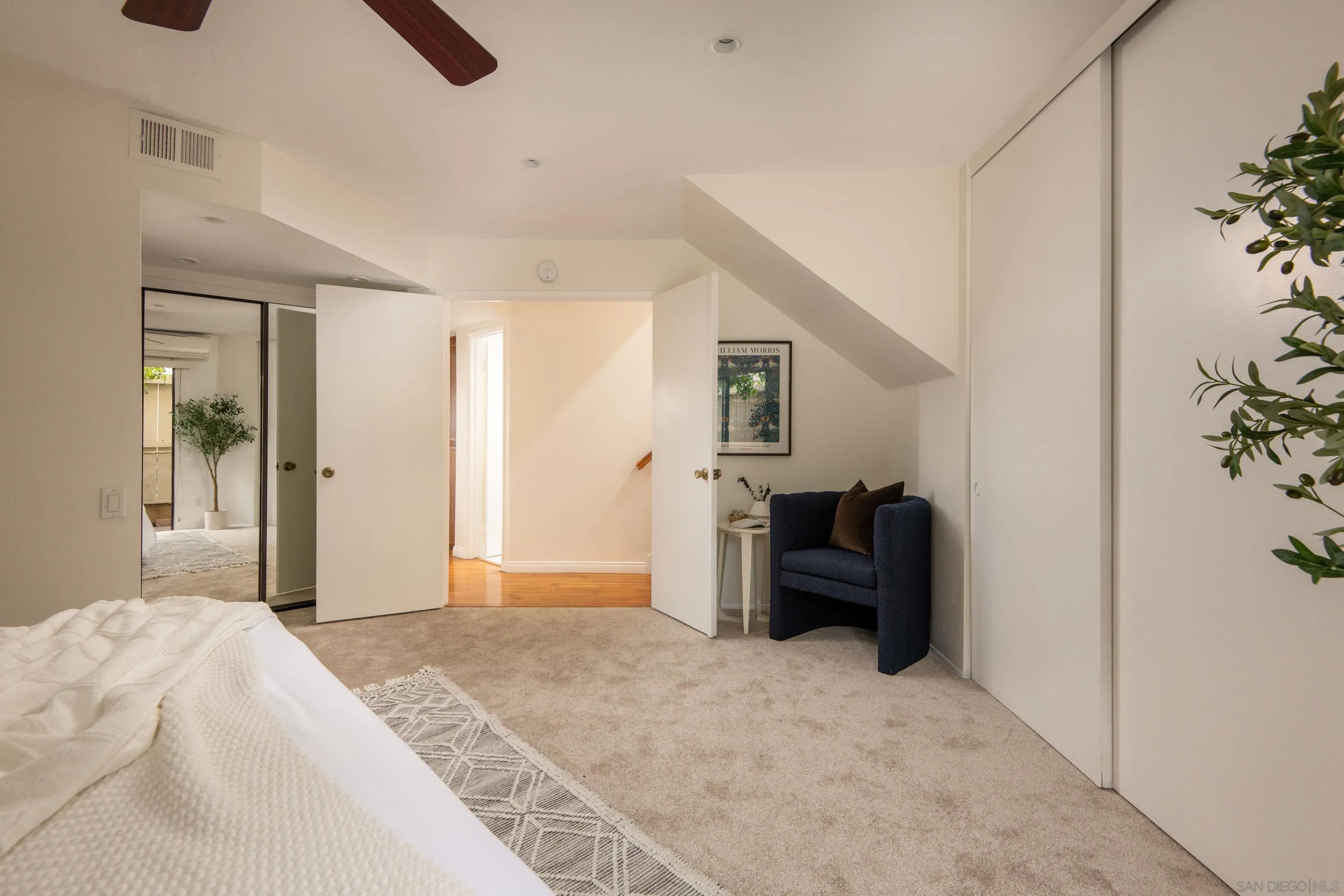 Photo #14: 250046361 Listing: Photo #14