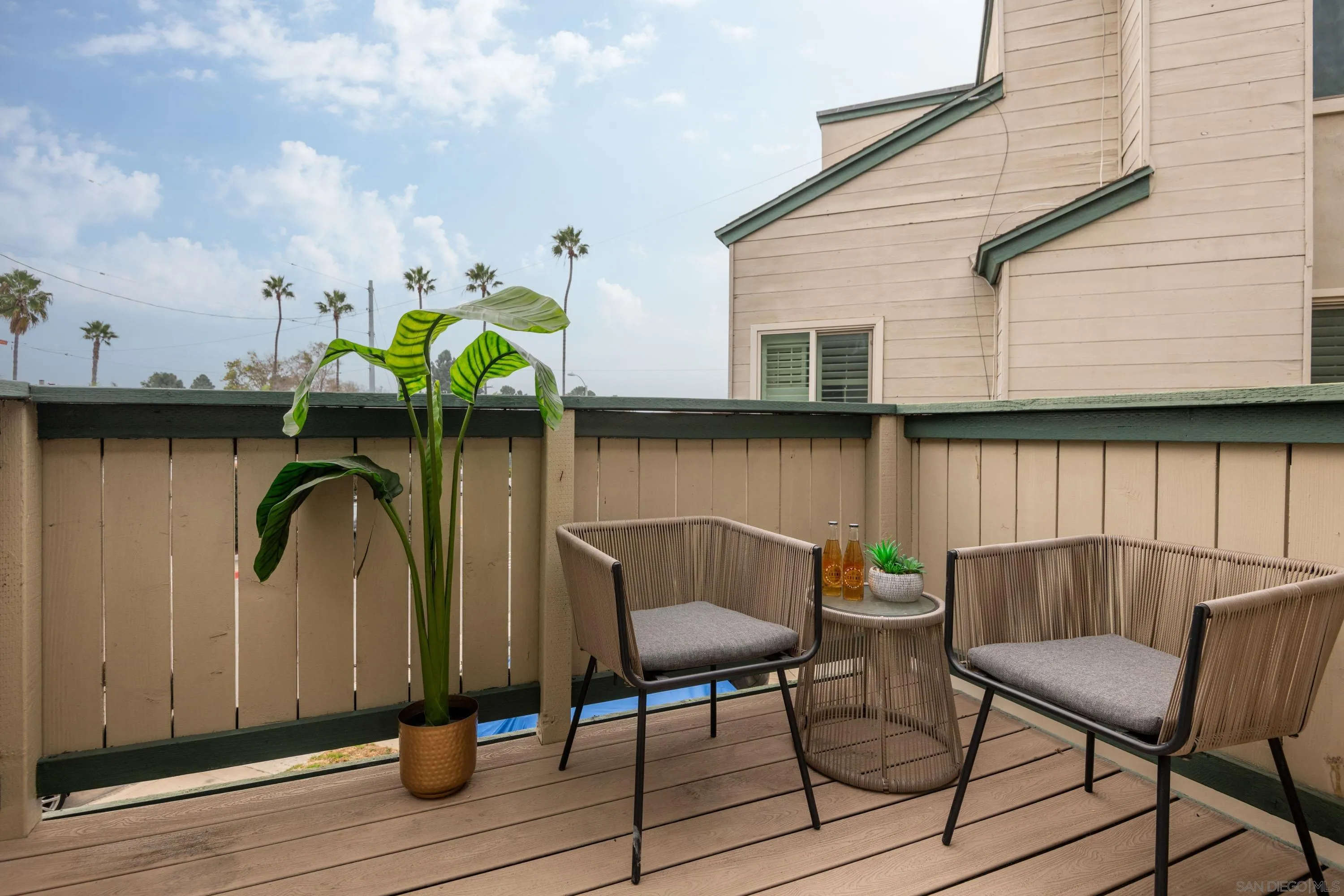 Photo #5: 250046361 Listing: Photo #5