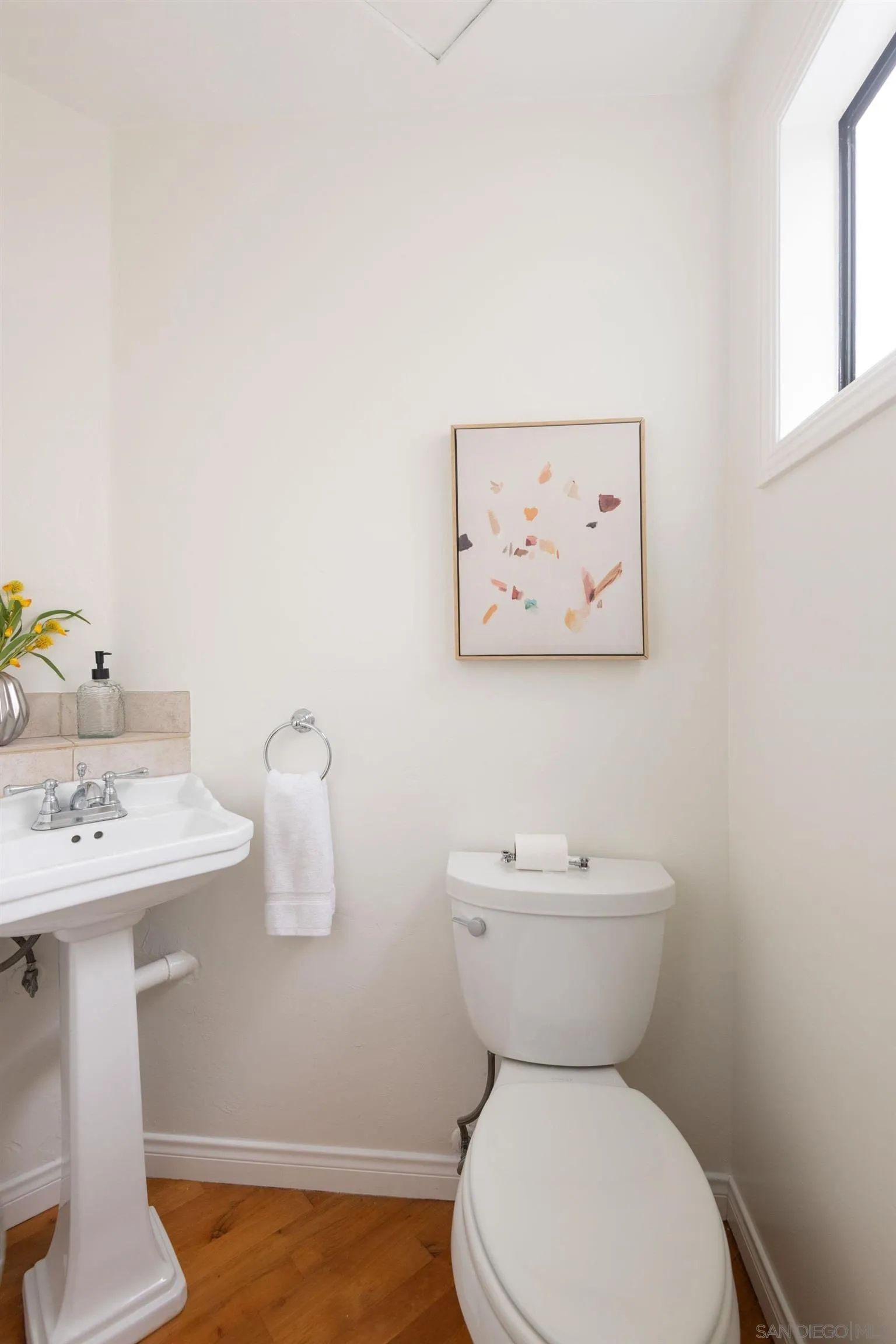 Photo #20: 250046361 Listing: Photo #20