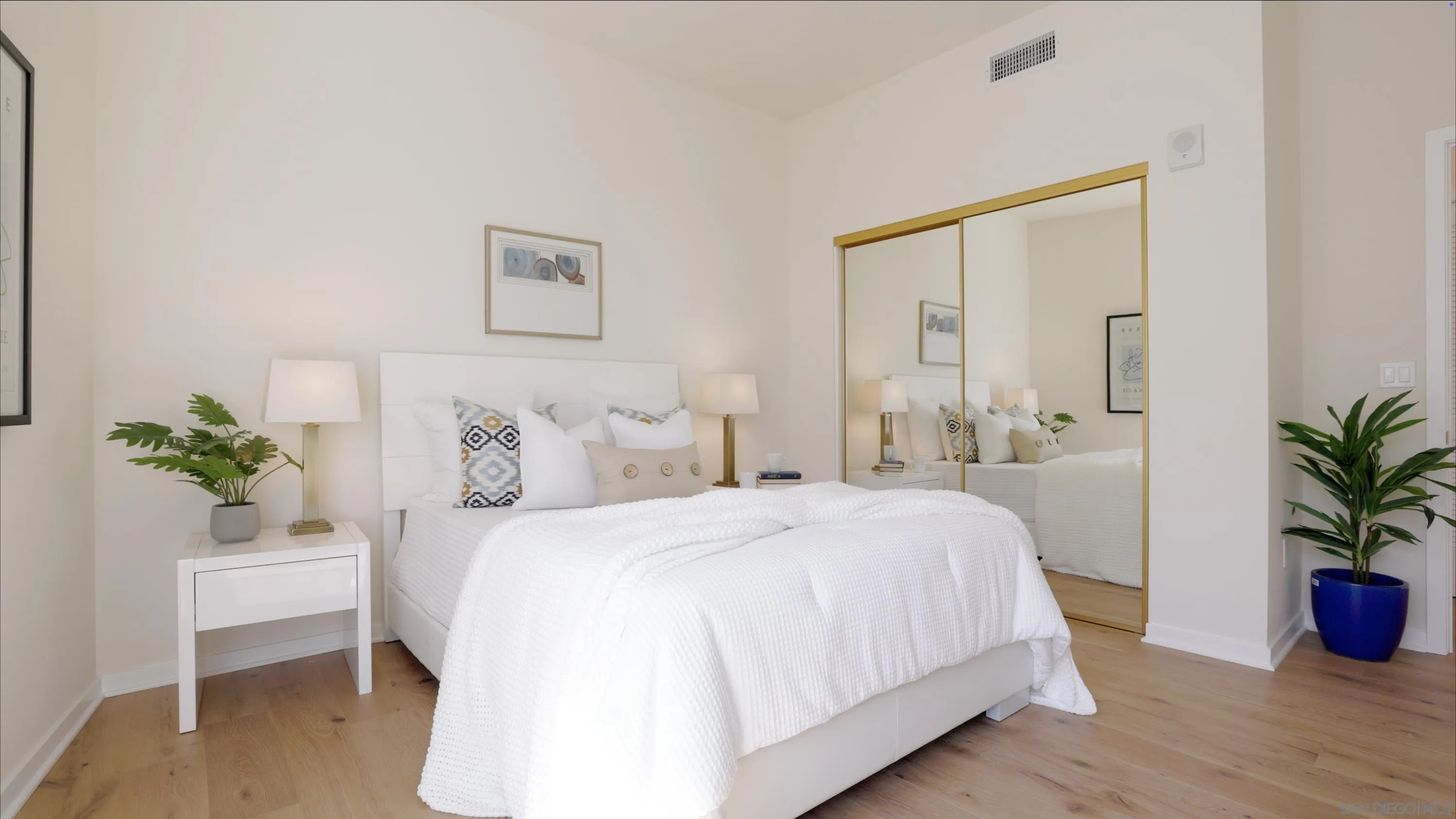 Photo #11: 250046362 Listing: Photo #11