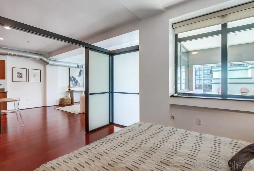 Photo #23: 250046368 Listing: Photo #23