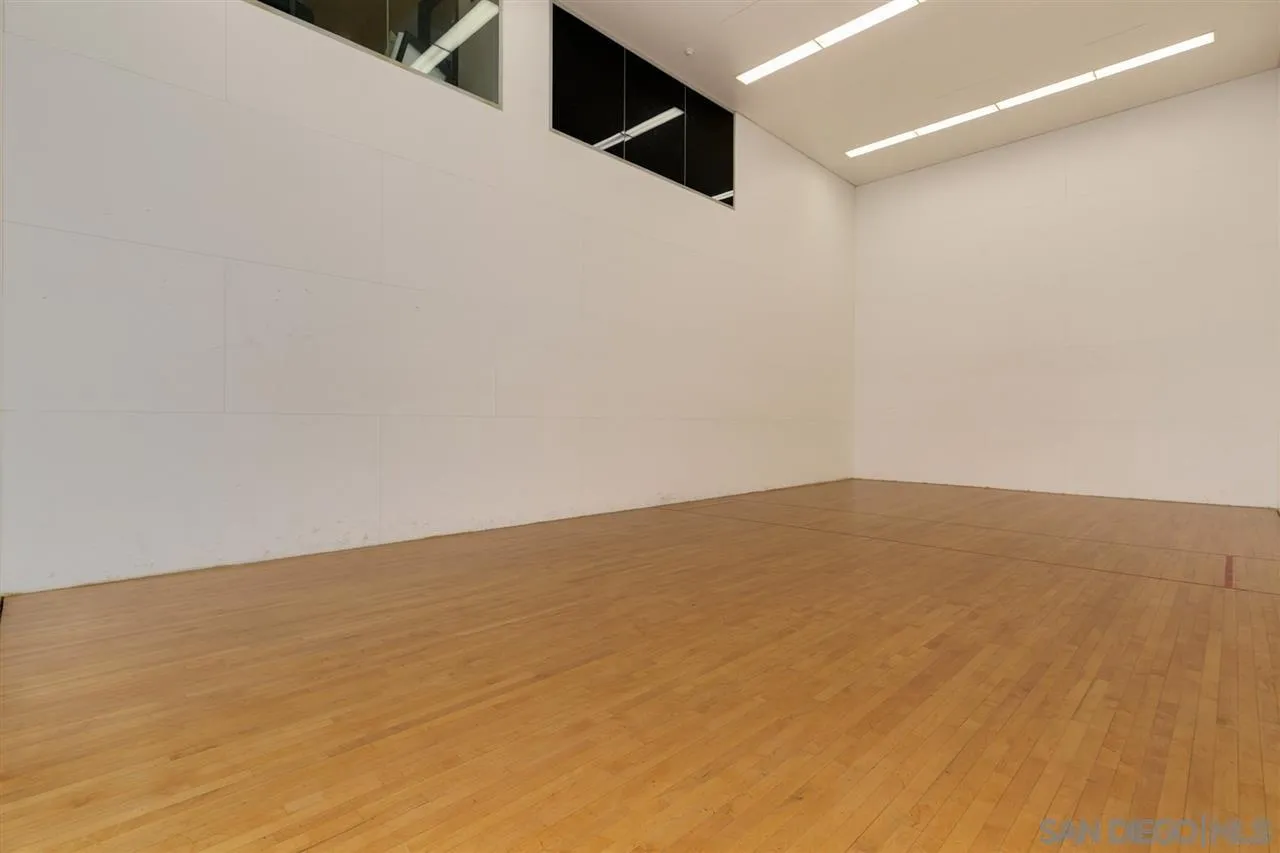 Photo #42: 250046368 Listing: Photo #42