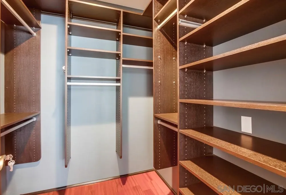 Photo #19: 250046368 Listing: Photo #19