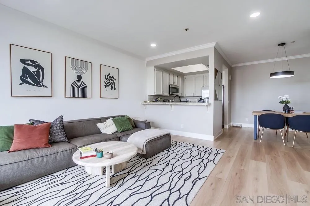 Photo #6: 250046378 Listing: Photo #6