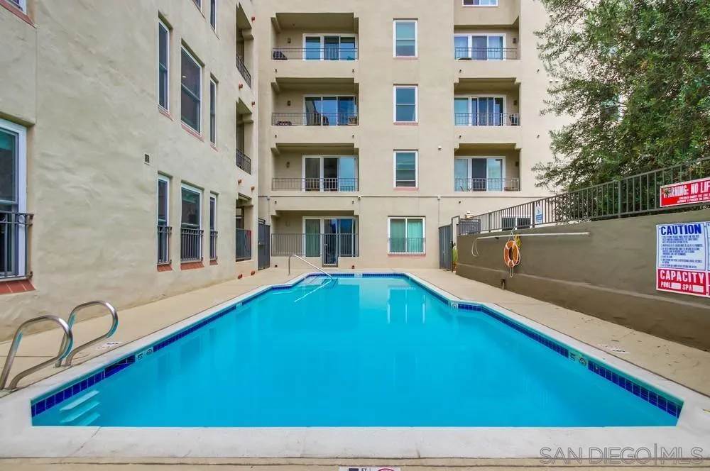 Photo #33: 250046378 Listing: Photo #33