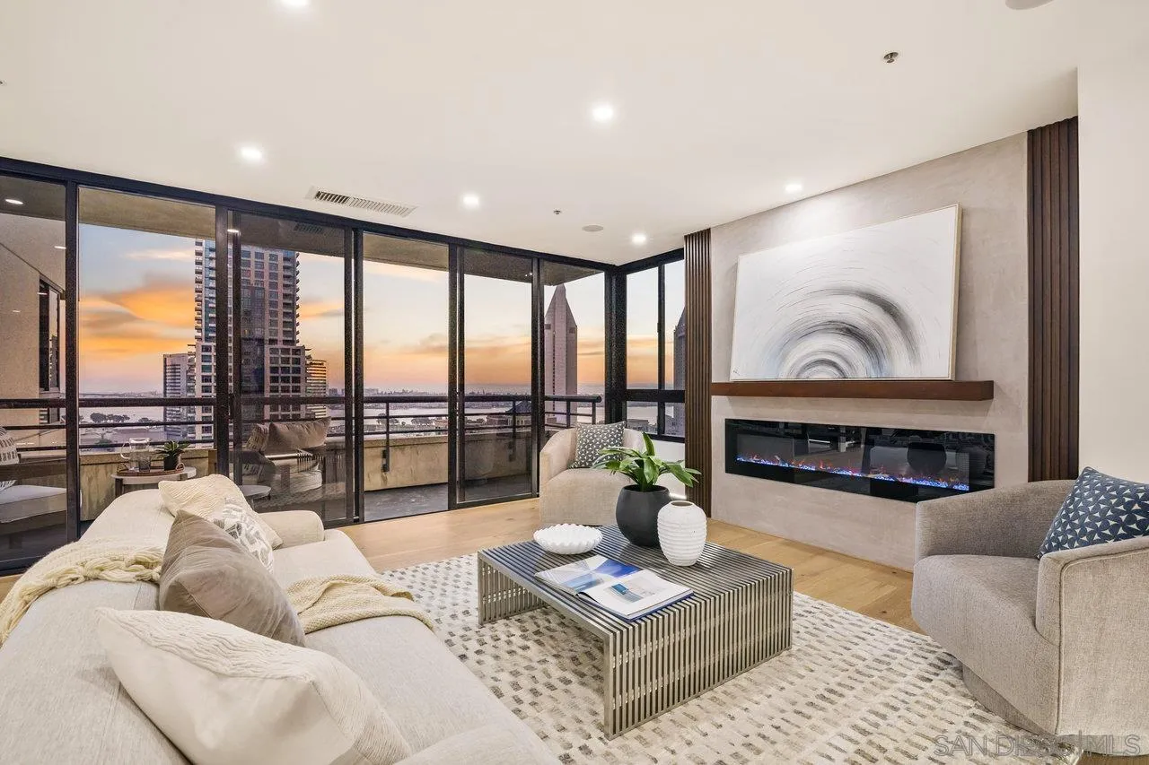 Photo #2: 250046379 Listing: Photo #2