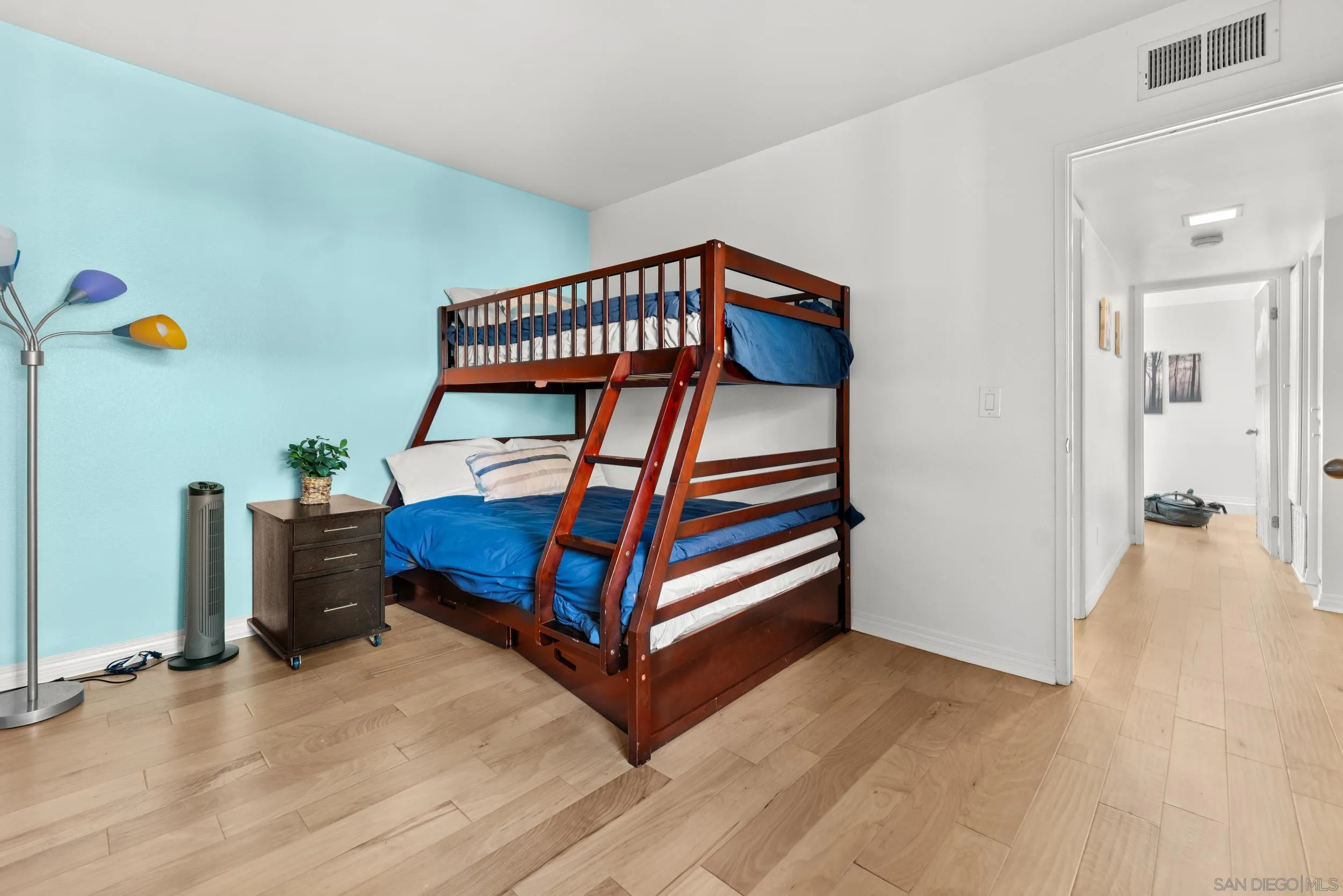 Photo #18: 250046386 Listing: Photo #18