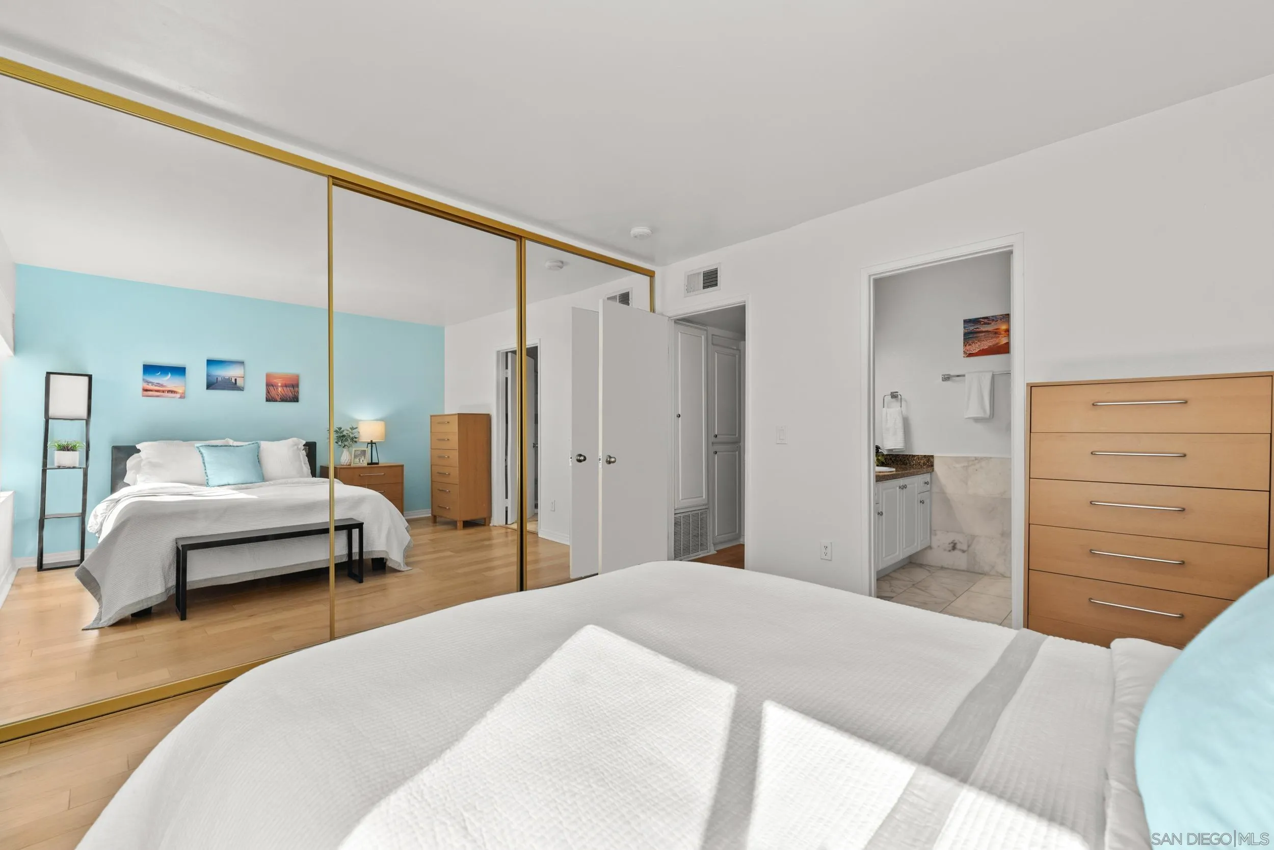 Photo #14: 250046386 Listing: Photo #14