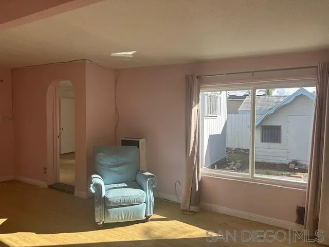 https://cdn.realtyfeed.com/cdn/127/250046389/740c51954317f419361598bb16b642c3.webp