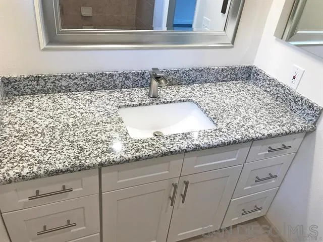 Photo #4: 250046394 Listing: Photo #4