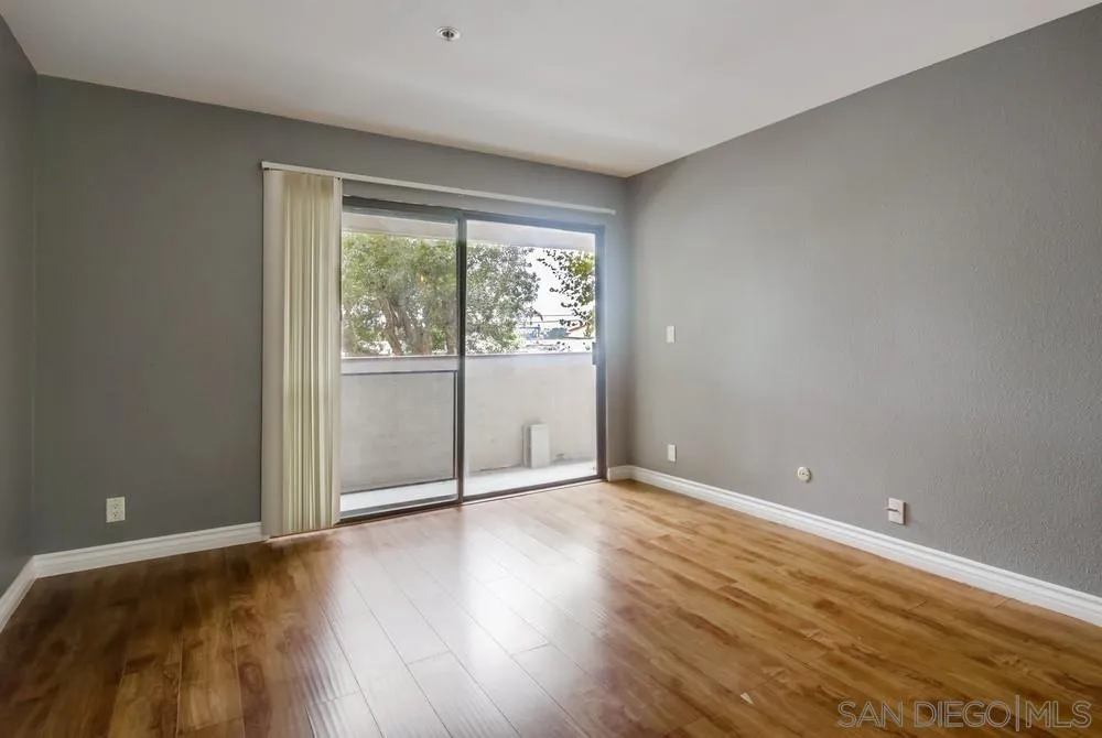 https://cdn.realtyfeed.com/cdn/127/250046398/6d8fe4b149d7d10636753ec26435a37b.webp