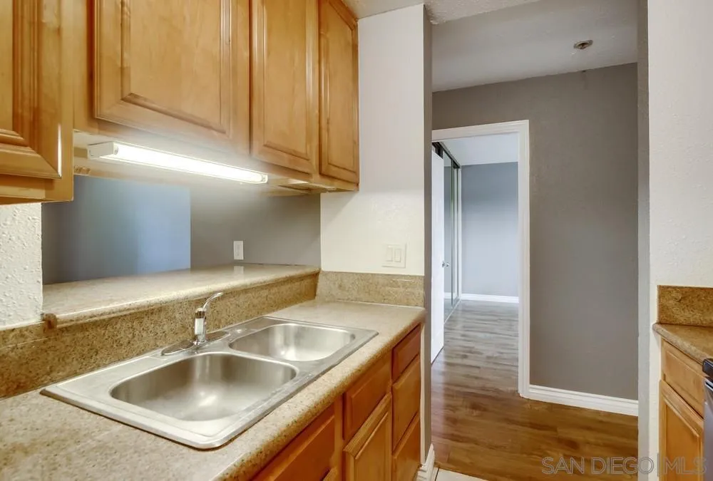 https://cdn.realtyfeed.com/cdn/127/250046398/f1496f6e03b20dc3da28ead8006fe89f.webp