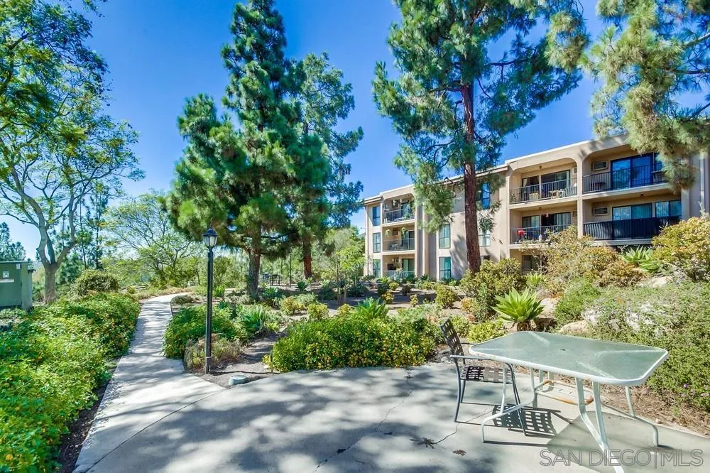 Photo #32: 250046399 Listing: Photo #32