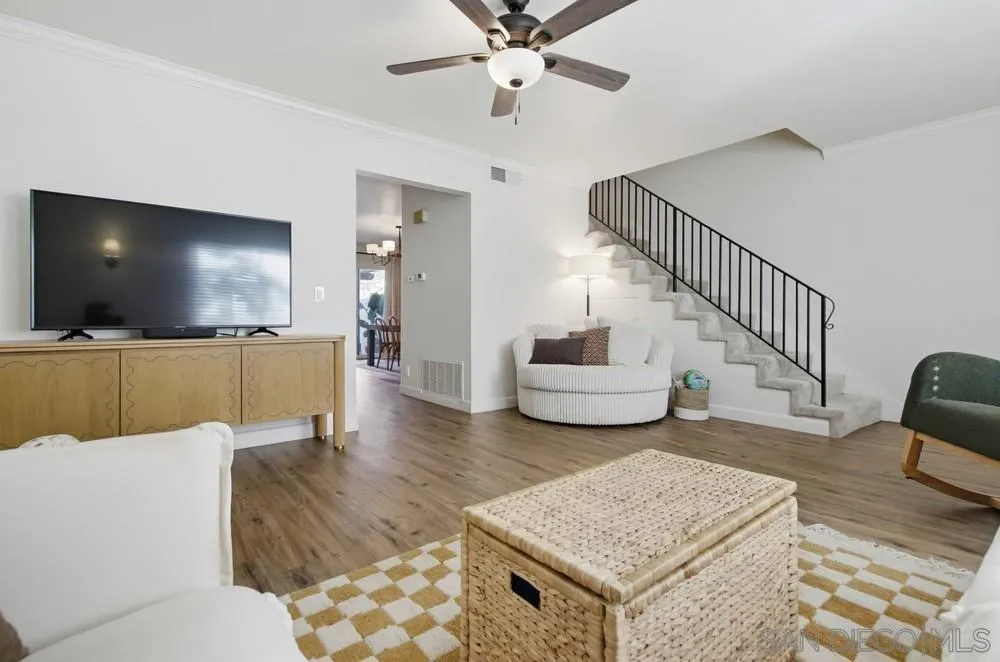 Photo #2: 2600004 Listing: Photo #2