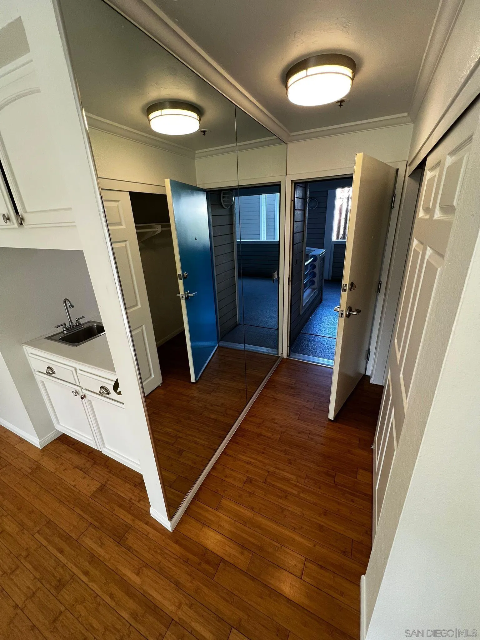 Photo #12: 2600011 Listing: Photo #12