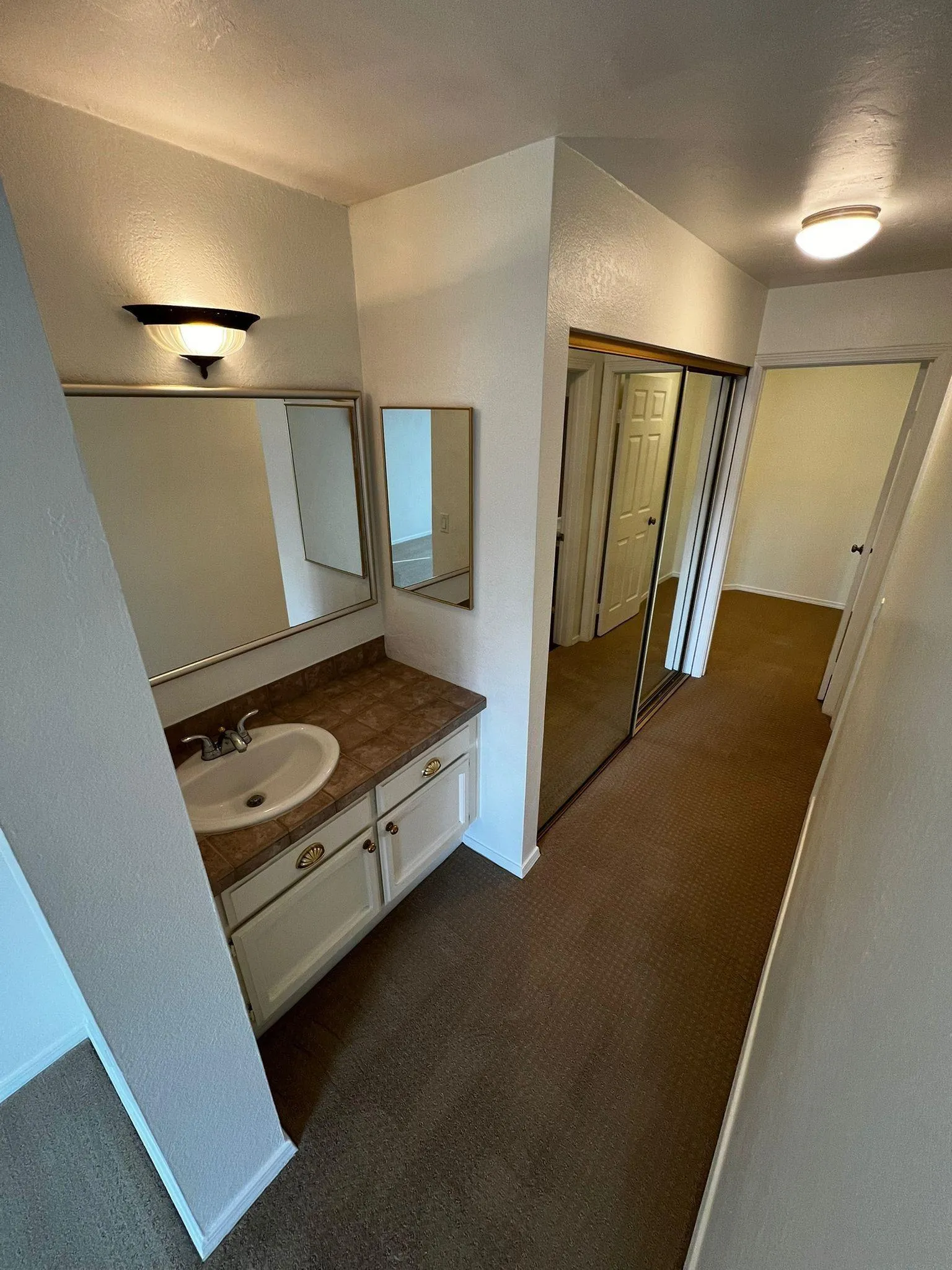 Photo #10: 2600011 Listing: Photo #10