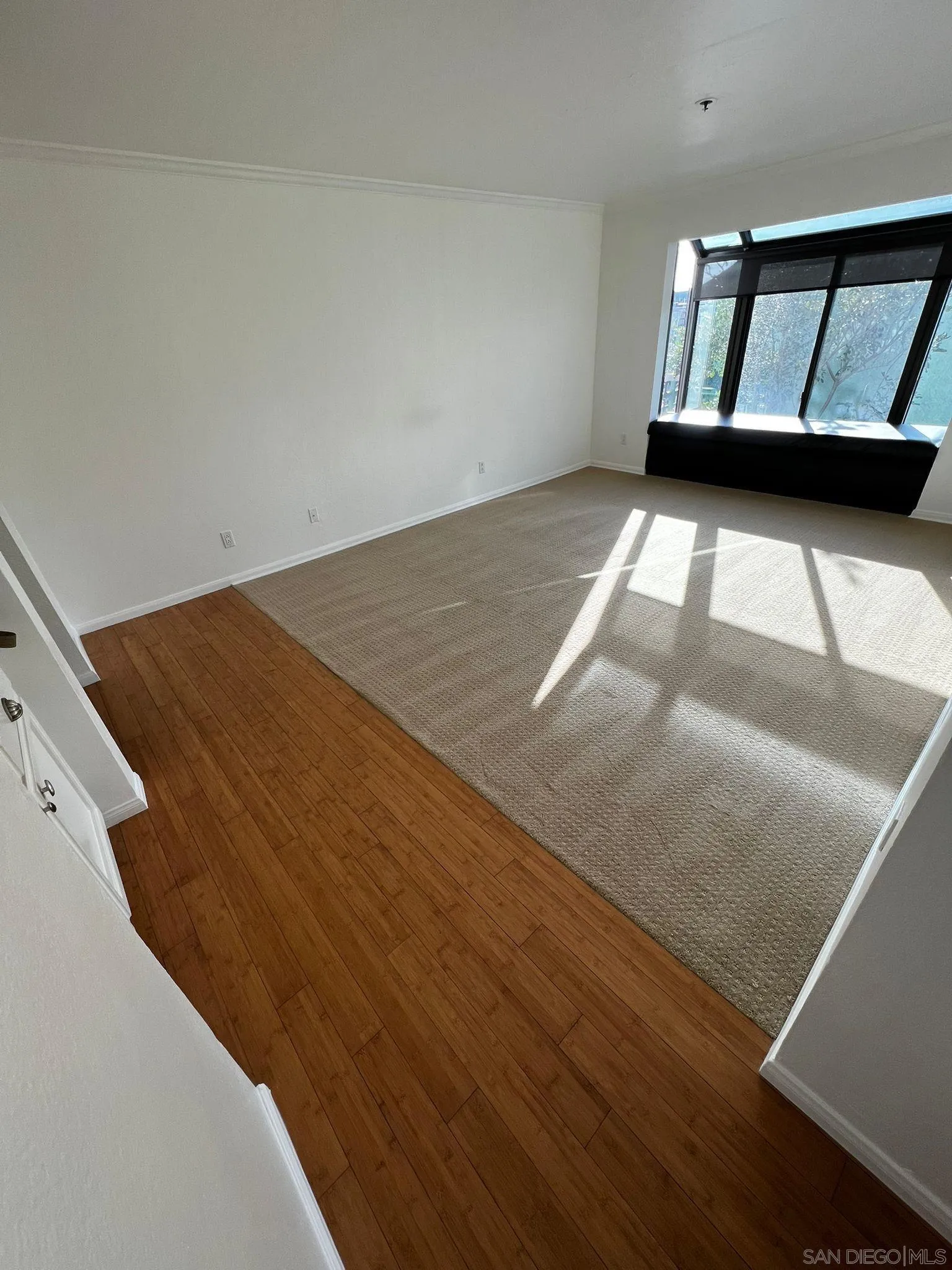 Photo #4: 2600011 Listing: Photo #4