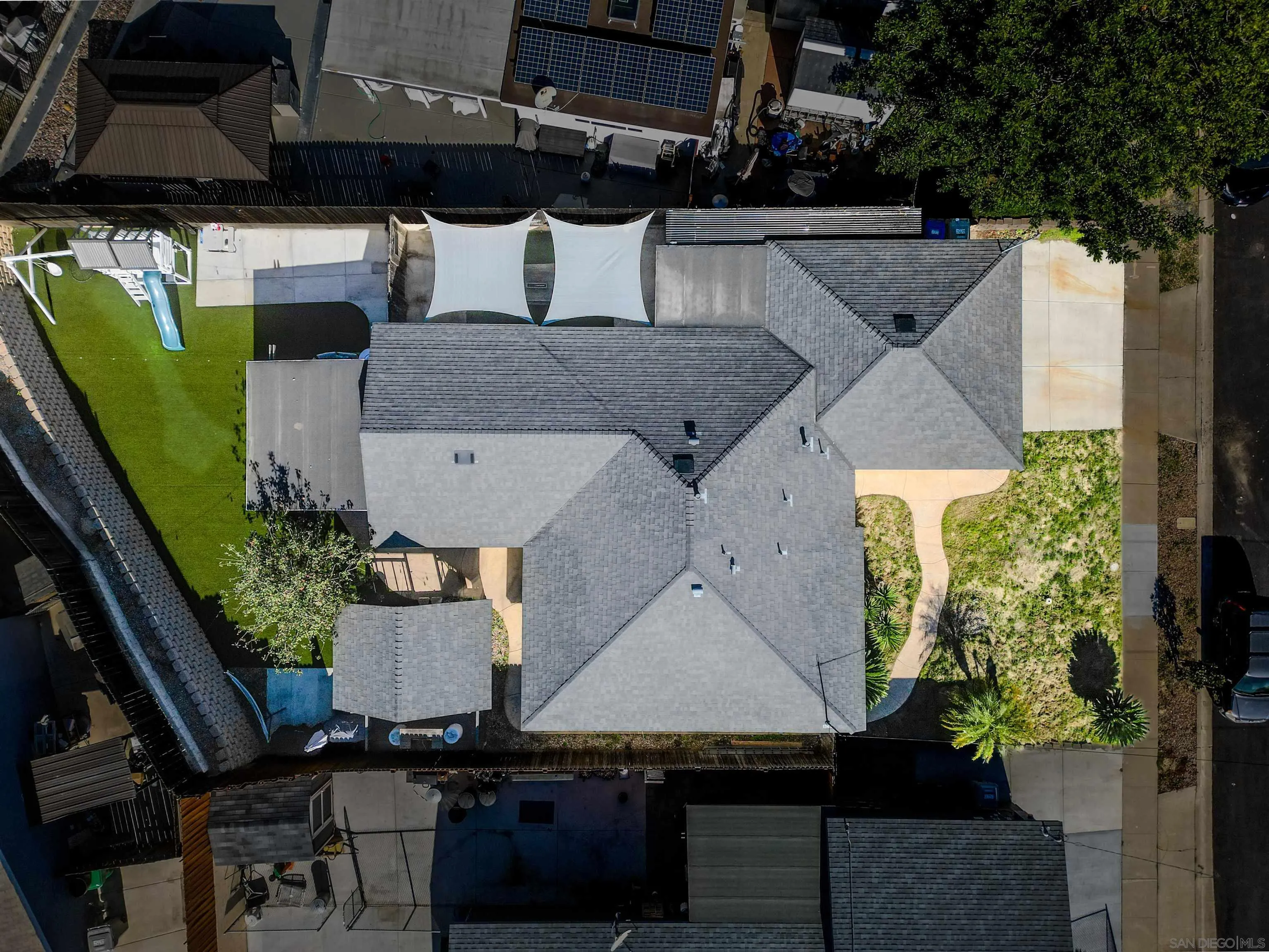 https://cdn.realtyfeed.com/cdn/127/260001277/543faf5a323d21601e0e4f7b86bf4f44.webp