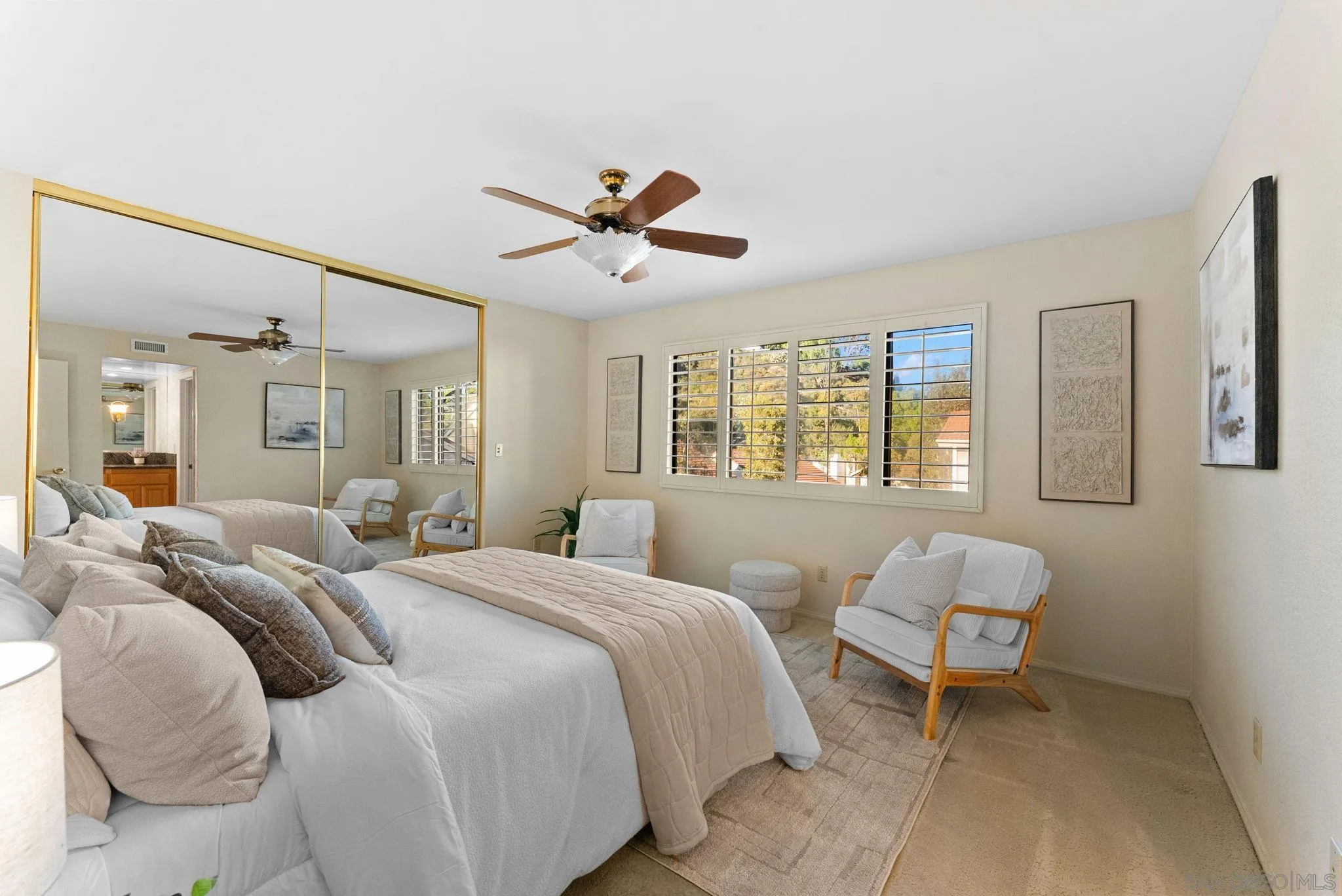 https://cdn.realtyfeed.com/cdn/127/260001278/1d8d1113ec046fa79cacd03754224f68.webp