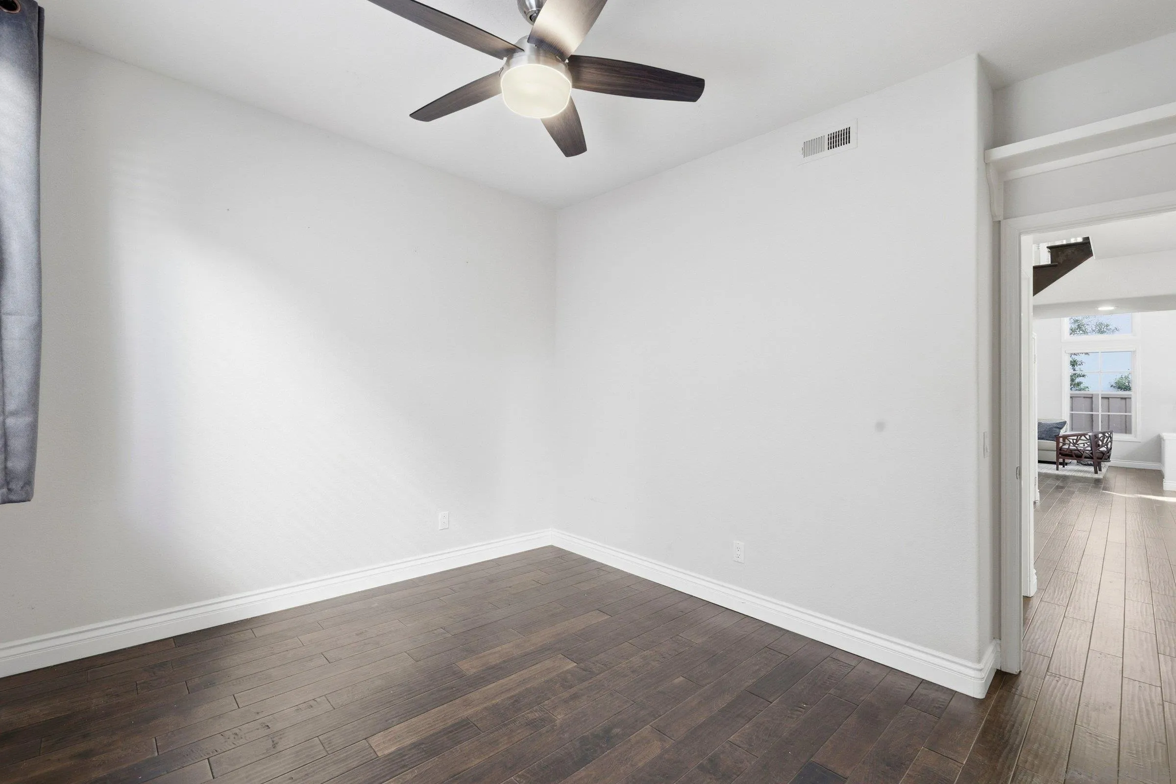 https://cdn.realtyfeed.com/cdn/127/260001279/b1c07b8ee9d81313b1a9c8e73085a1ba.webp