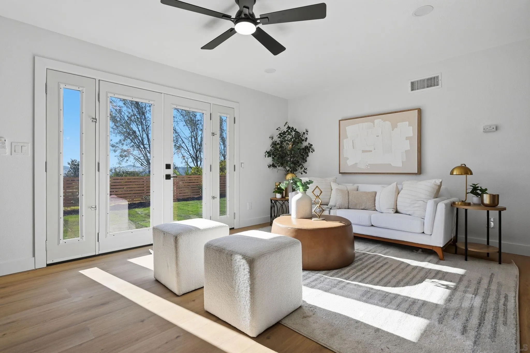 https://cdn.realtyfeed.com/cdn/127/260001286/42b6368995af91182f775aeb85288d13.webp