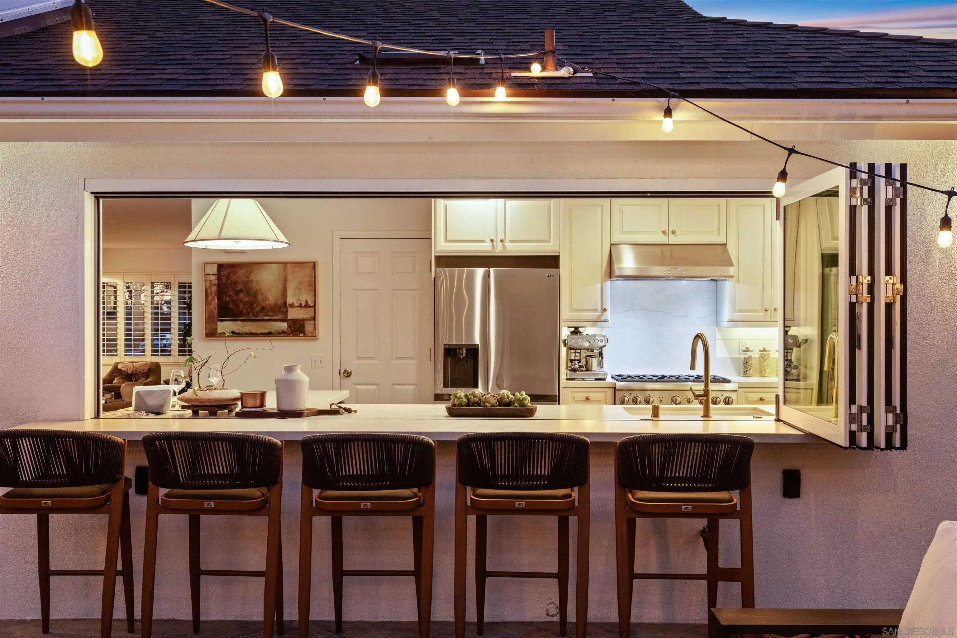 https://cdn.realtyfeed.com/cdn/127/260001289/33dea27aeb9085b07bb04271a8850e9f.webp
