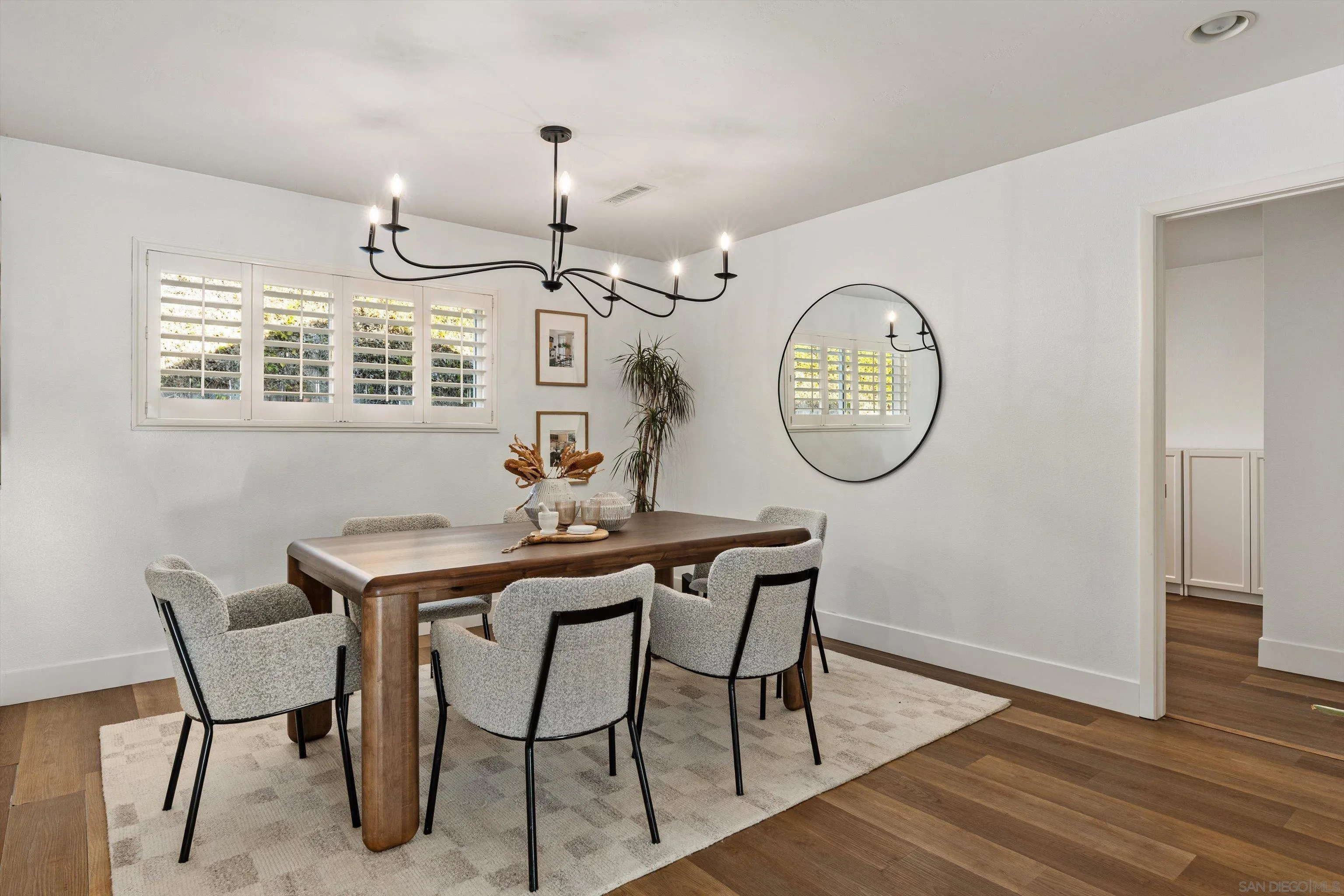 https://cdn.realtyfeed.com/cdn/127/260001289/5184cd4282fde405c8d513361b3ec444.webp