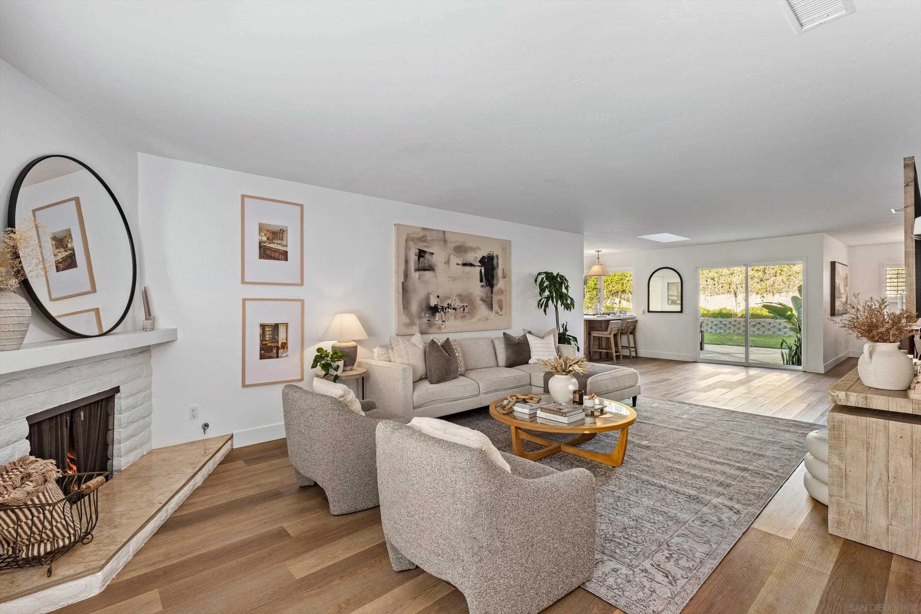https://cdn.realtyfeed.com/cdn/127/260001289/cc932303c49a1cb1b18b2230ab74aa50.webp