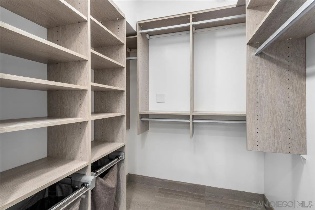 Photo #24: 260001299 Listing: Photo #24