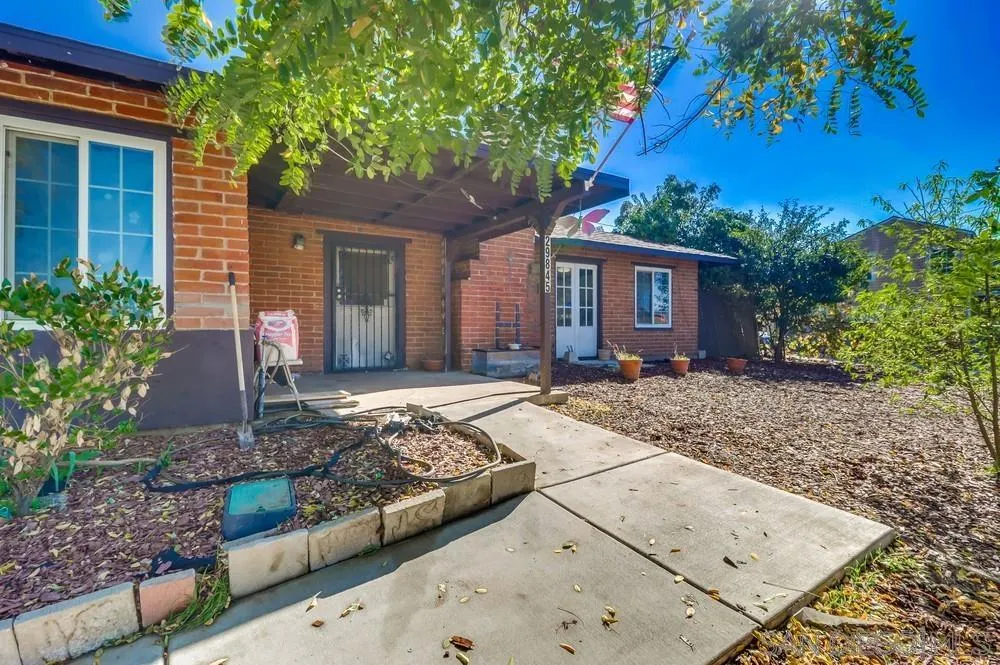 https://cdn.realtyfeed.com/cdn/127/2600013/09dbfe222a453ce2794146eb113aa7e5.webp