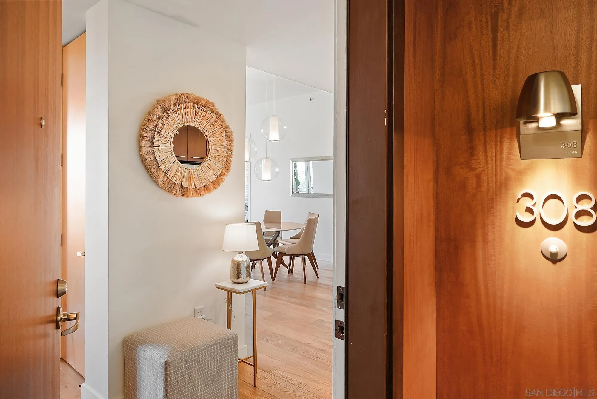 Photo #2: 260001313 Listing: Photo #2