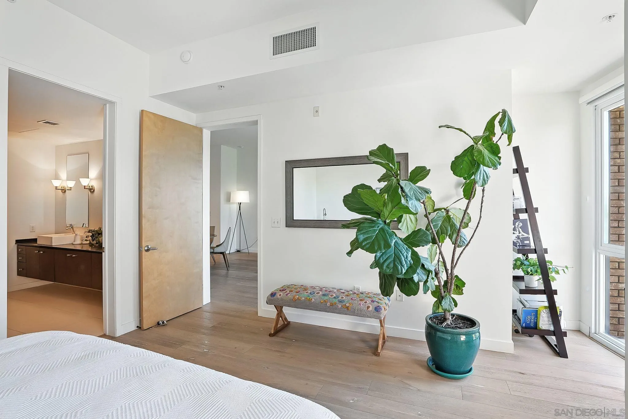 Photo #27: 260001313 Listing: Photo #27