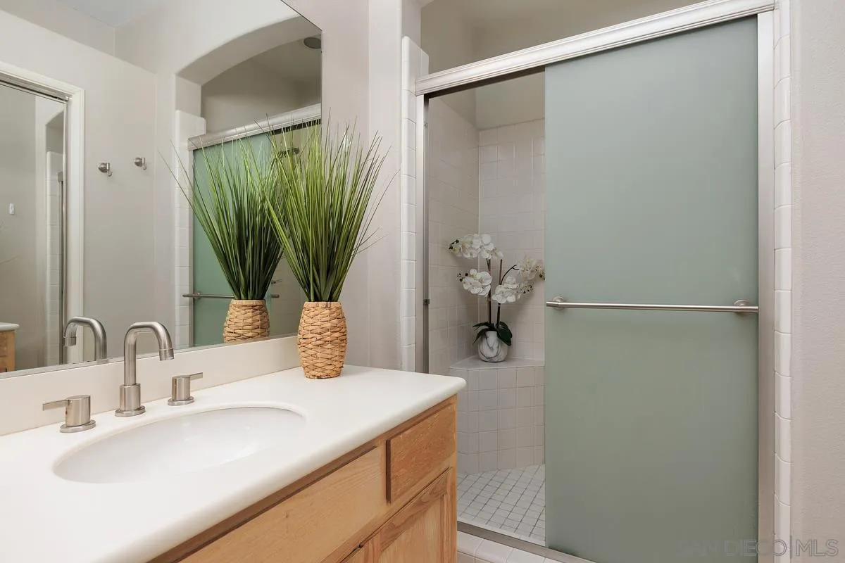 Photo #18: 260001319 Listing: Photo #18