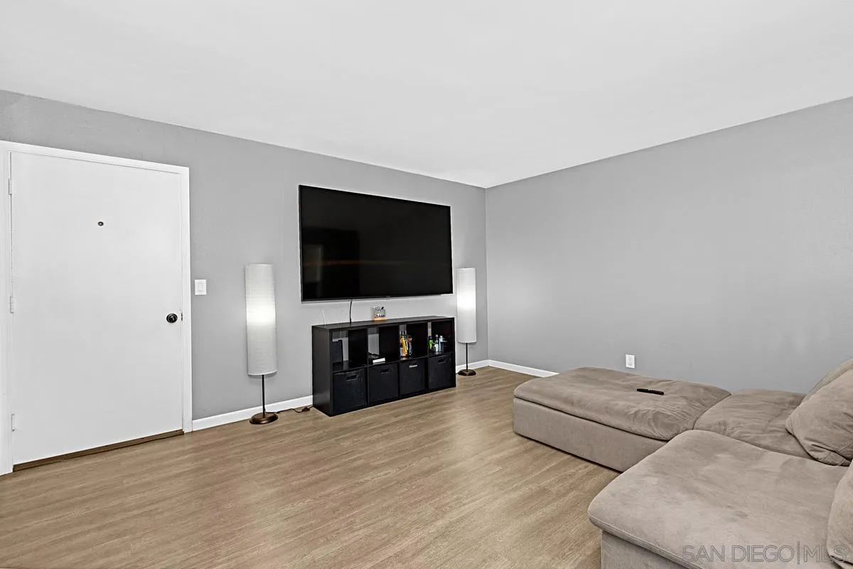 285 Moss UNIT 9, Chula Vista, CA, 91911