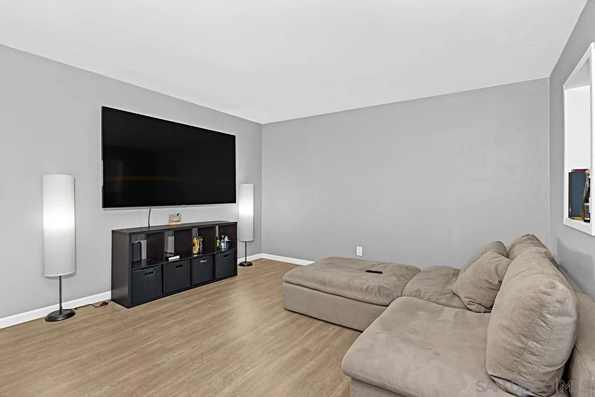 285 Moss UNIT 9, Chula Vista, CA, 91911