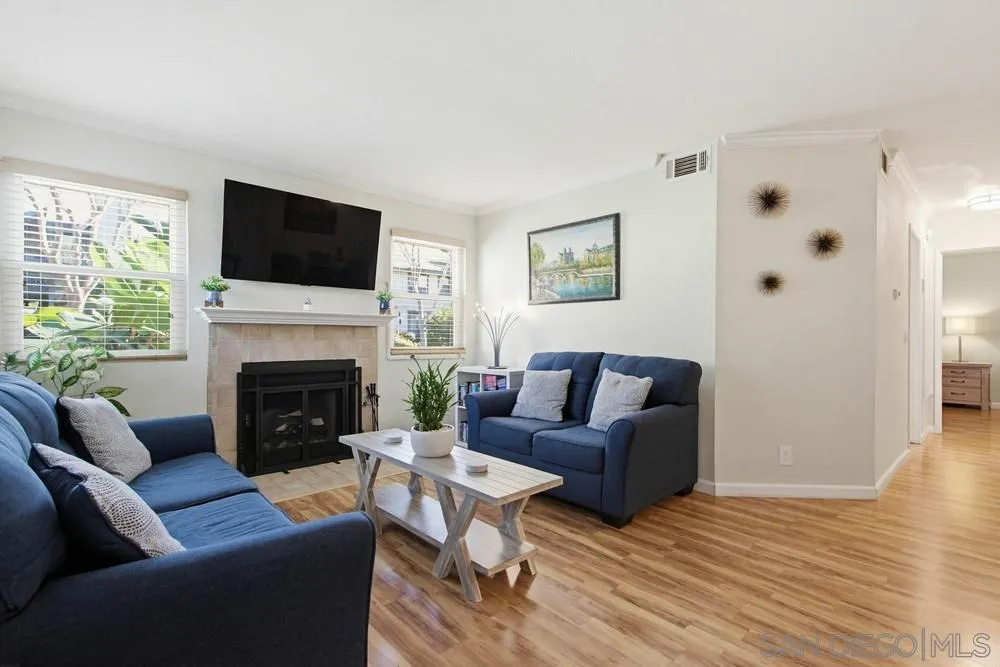 https://cdn.realtyfeed.com/cdn/127/260001329/8b990f39b21e7d412eb99079e8ae8777.webp