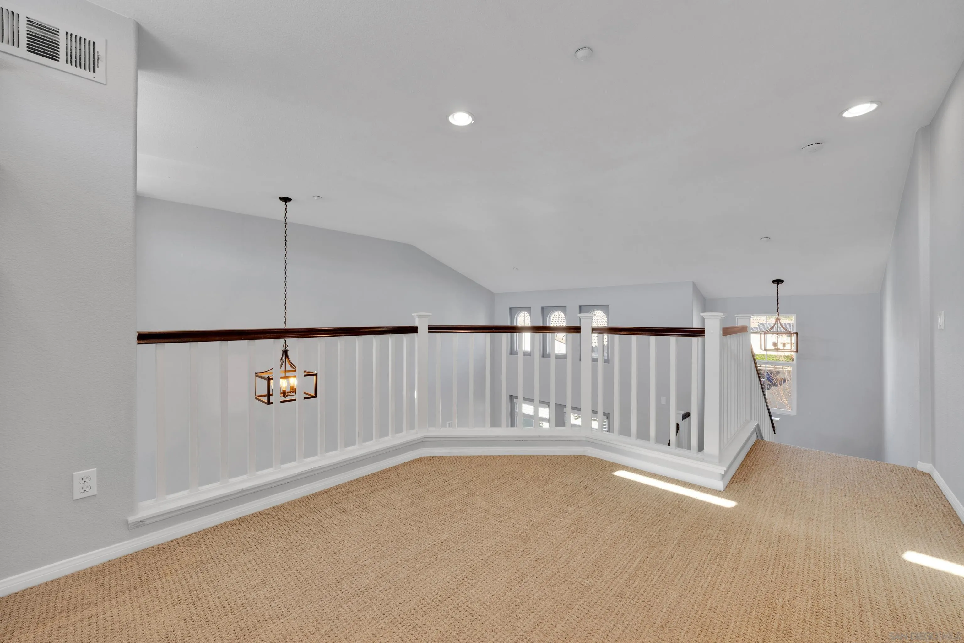 Photo #37: 260001331 Listing: Photo #37