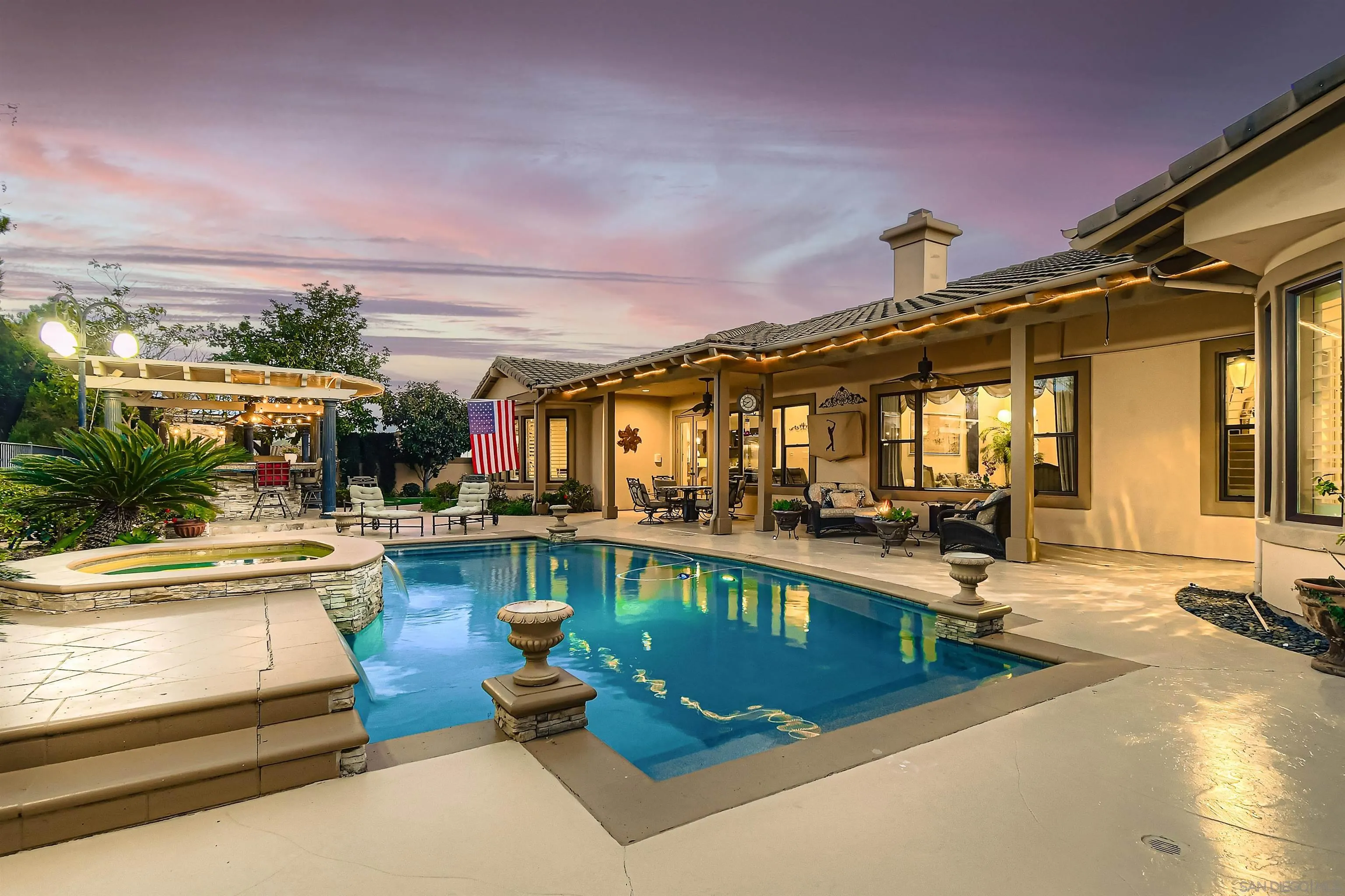 https://cdn.realtyfeed.com/cdn/127/260001334/68770e4c1f4a299a395ef58a1bd08f1b.webp