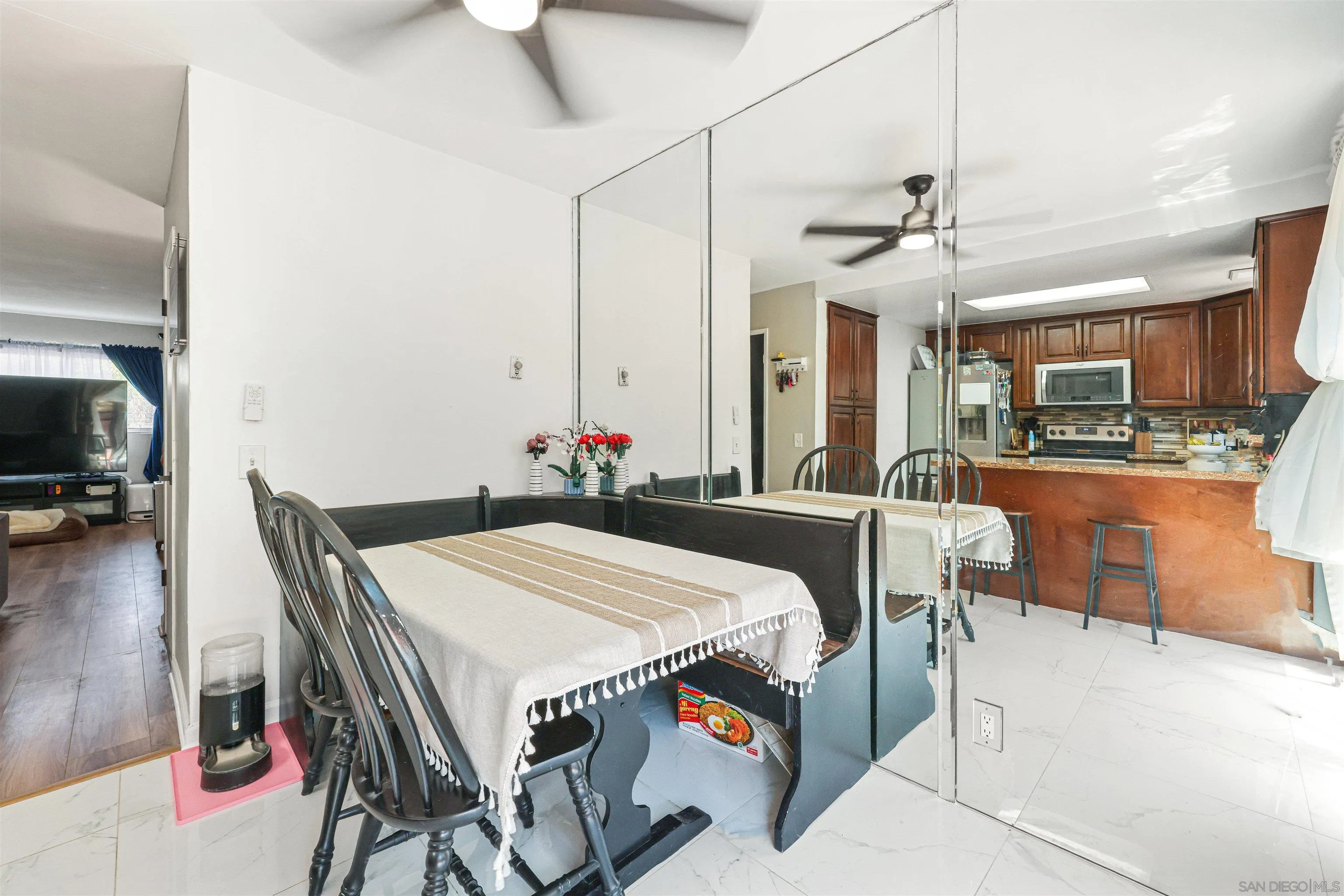 Photo #5: 260001336 Listing: Photo #5