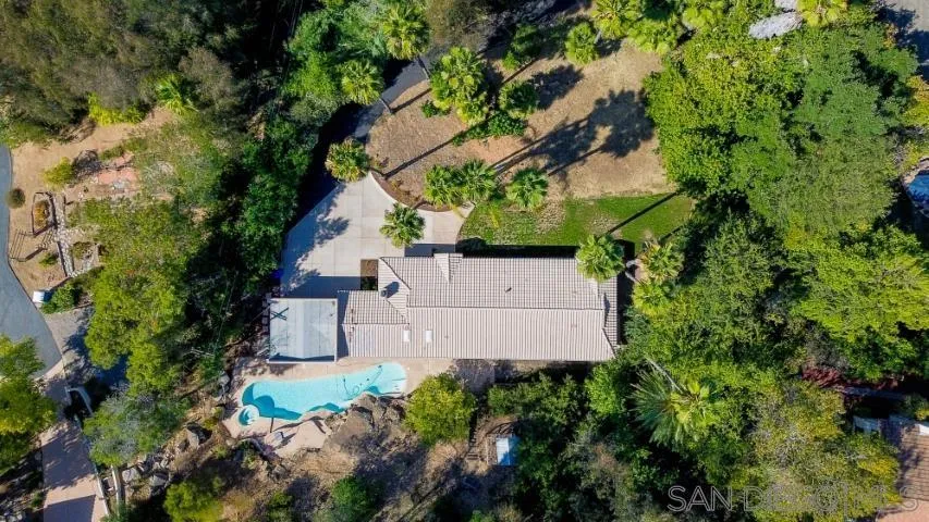 https://cdn.realtyfeed.com/cdn/127/260001345/ddfe598308686e545124d95d32b6c1a4.webp