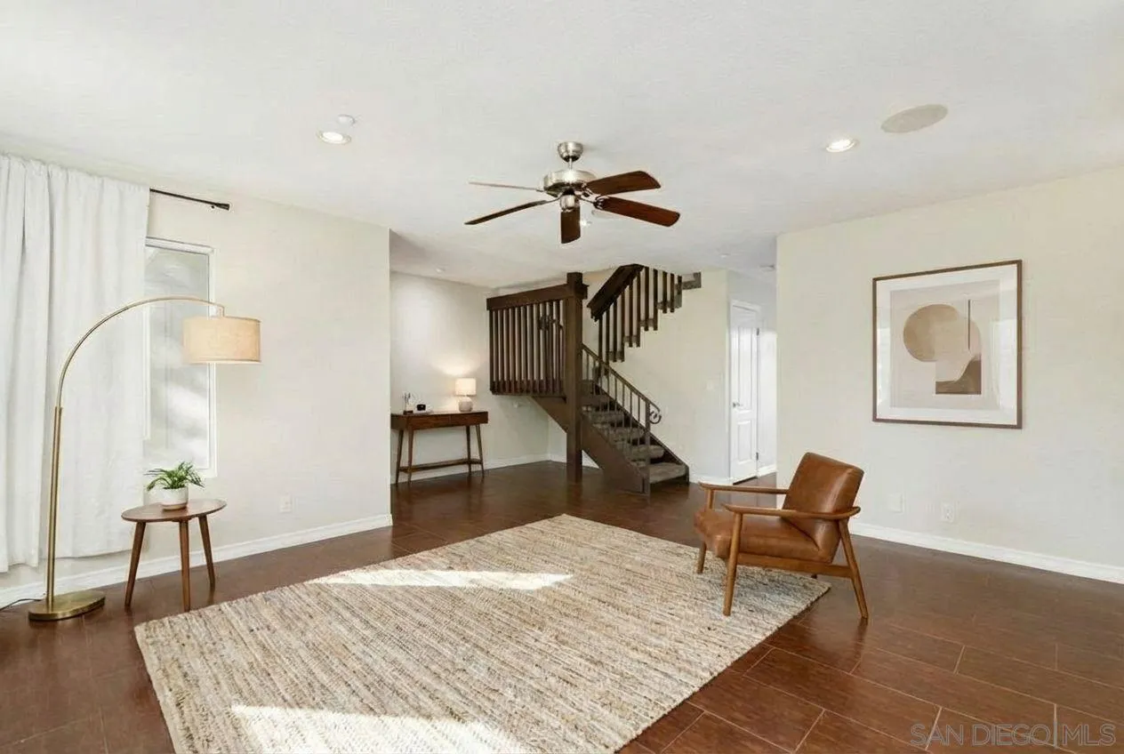 Photo #3: 260001352 Listing: Photo #3