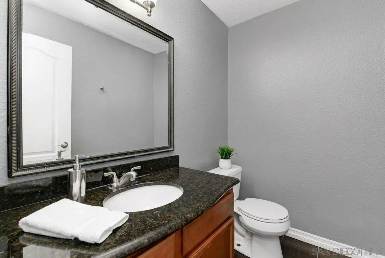 Photo #12: 260001352 Listing: Photo #12