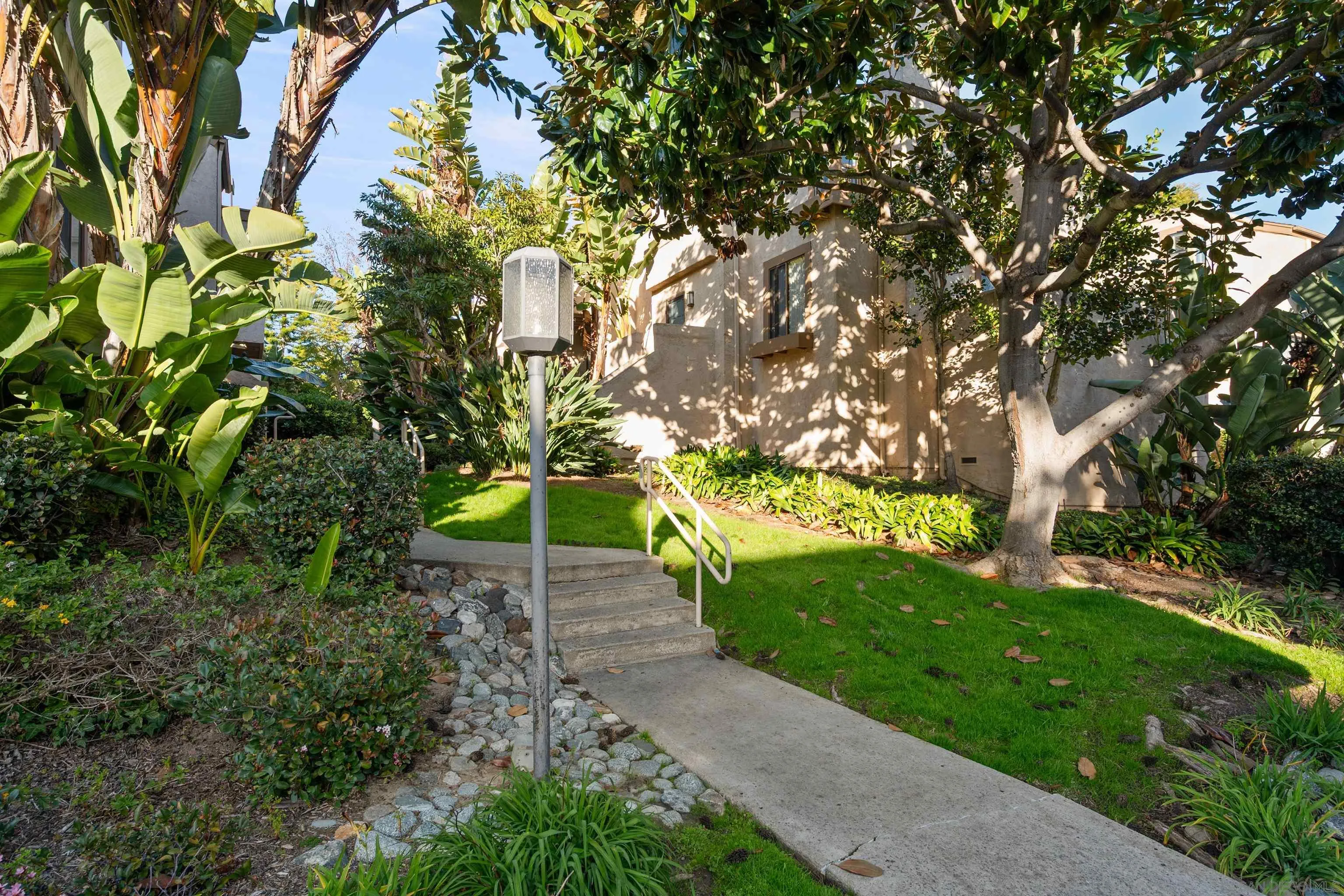 Photo #34: 260001353 Listing: Photo #34
