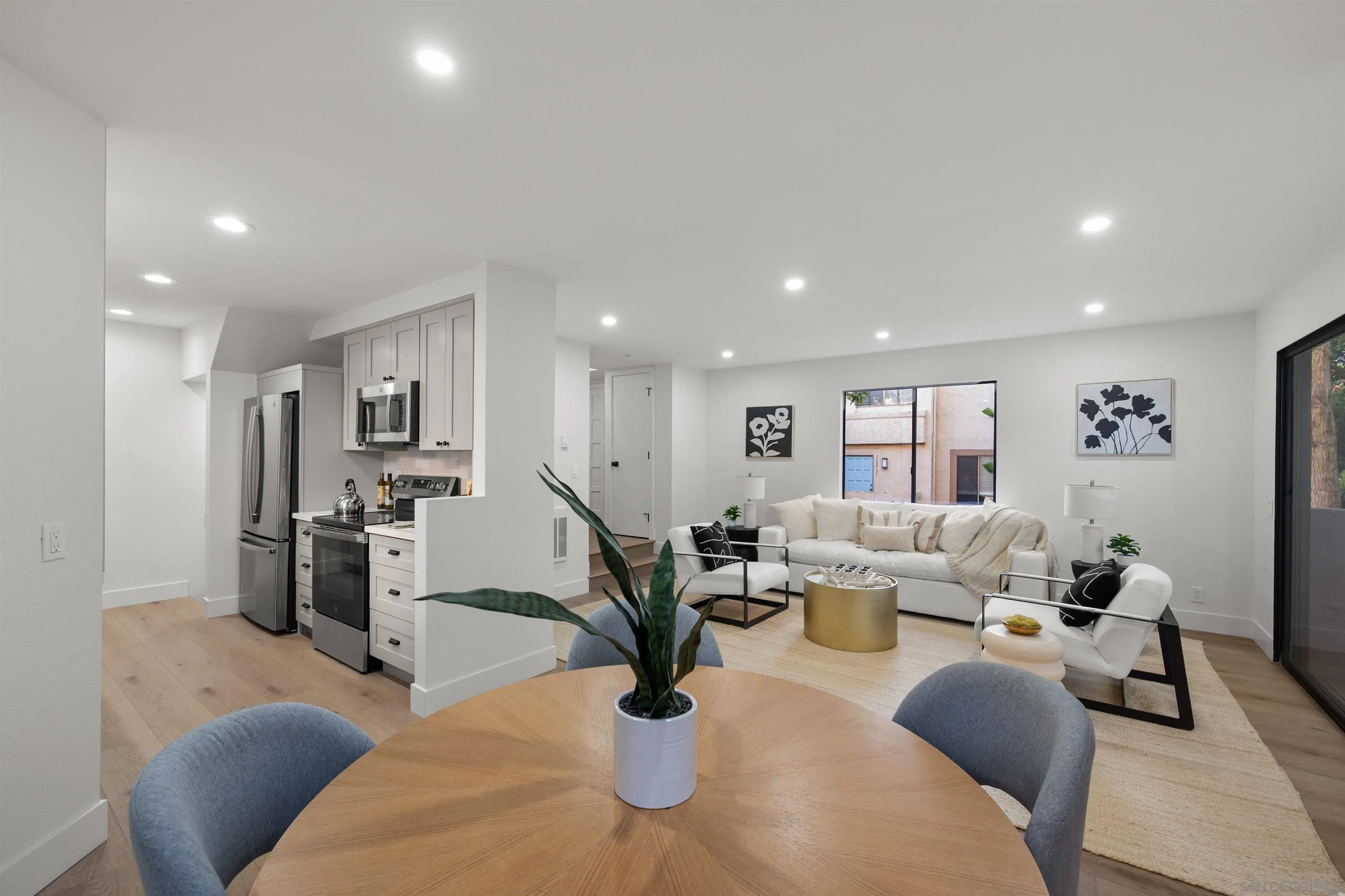 Photo #10: 260001353 Listing: Photo #10