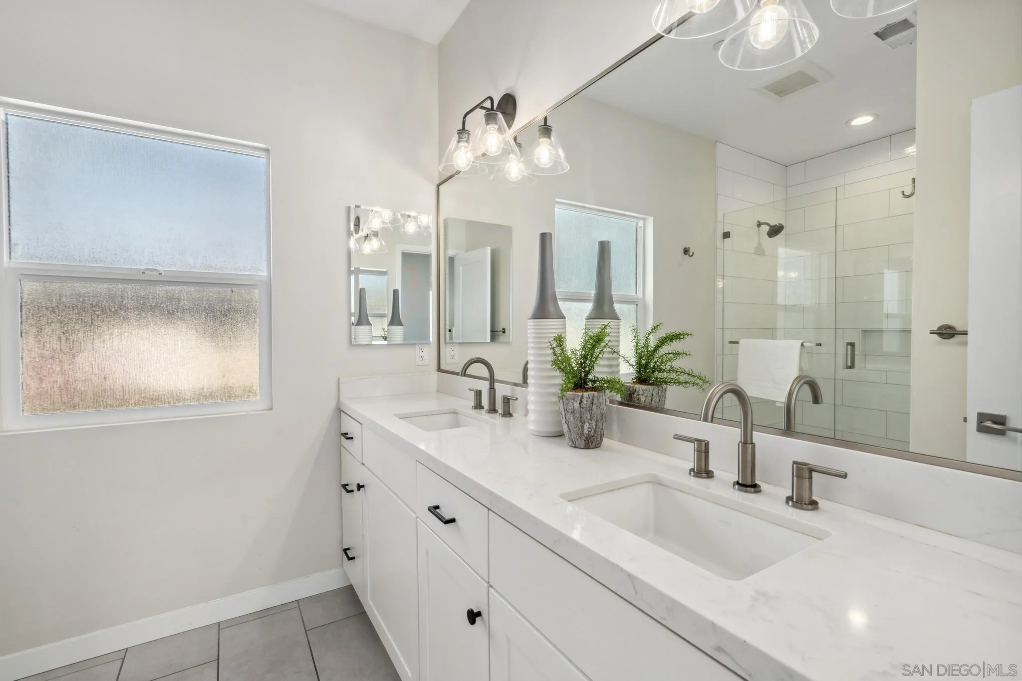 Photo #33: 260001357 Listing: Photo #33