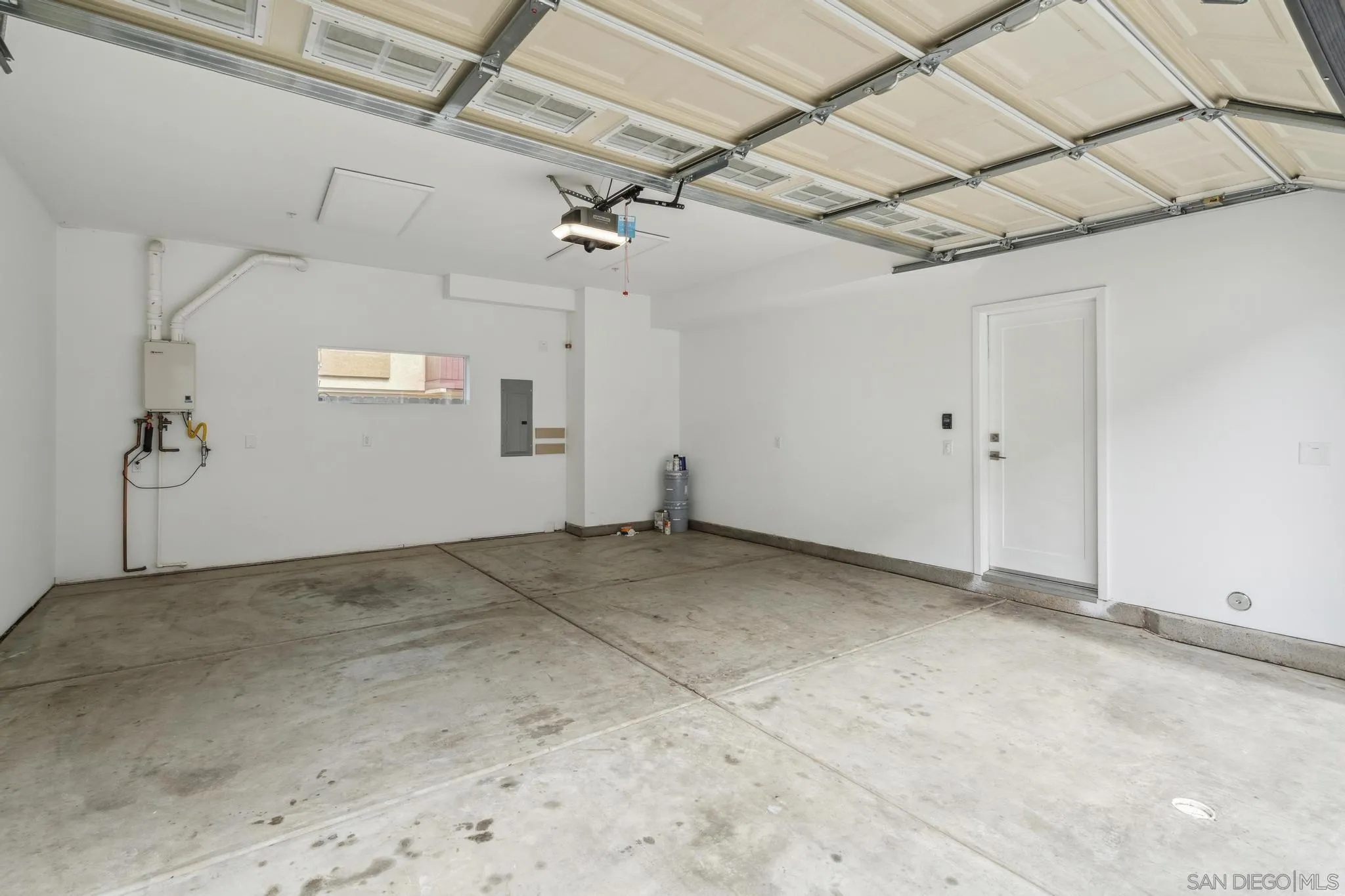 Photo #43: 260001357 Listing: Photo #43