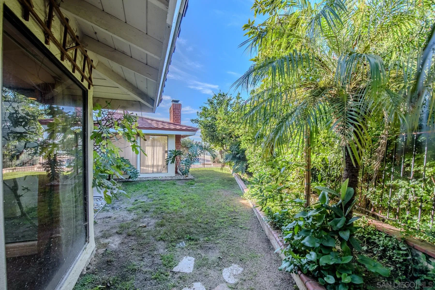 https://cdn.realtyfeed.com/cdn/127/260001361/969c807bf1ecbb1c8c9ea69c4f92a01f.webp