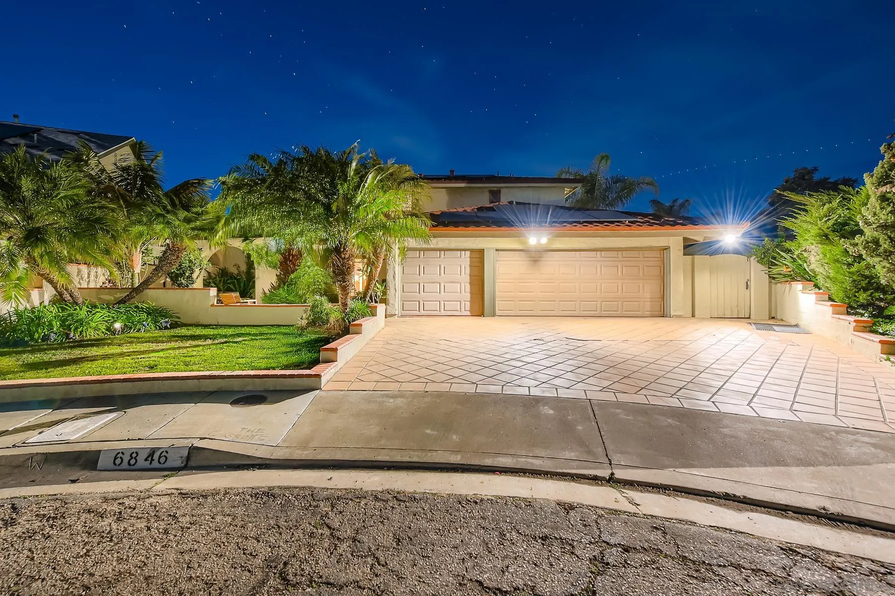https://cdn.realtyfeed.com/cdn/127/260001361/ceef2709ad15196dbc8364e88ef038c5.webp