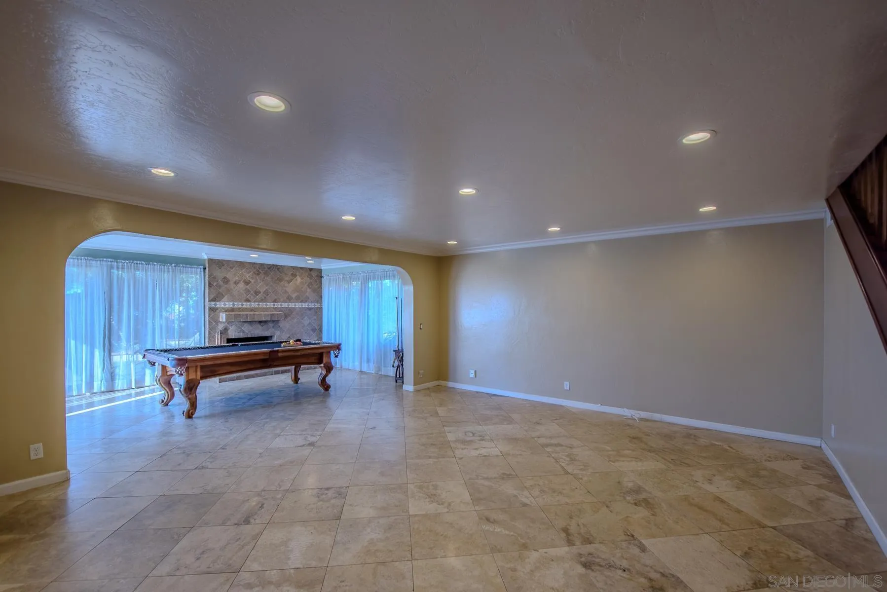 https://cdn.realtyfeed.com/cdn/127/260001361/f1b4116f732167b295a7e40cf9b4a103.webp